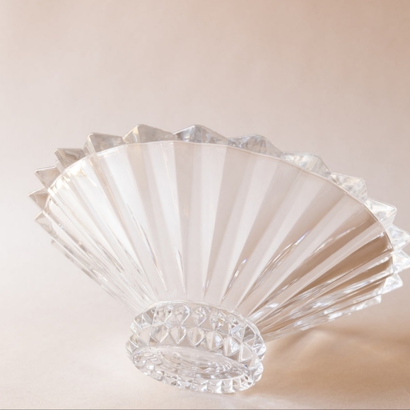 Mid-Century Modern Crystal Centerpiece Bowl with Geometric Designs by Rosenthal - Picture 8 of 8